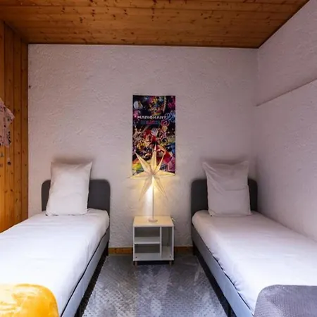 Apartment For 10 People
